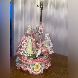 Capodimonte Vintage Porcelain Figurine Lamp